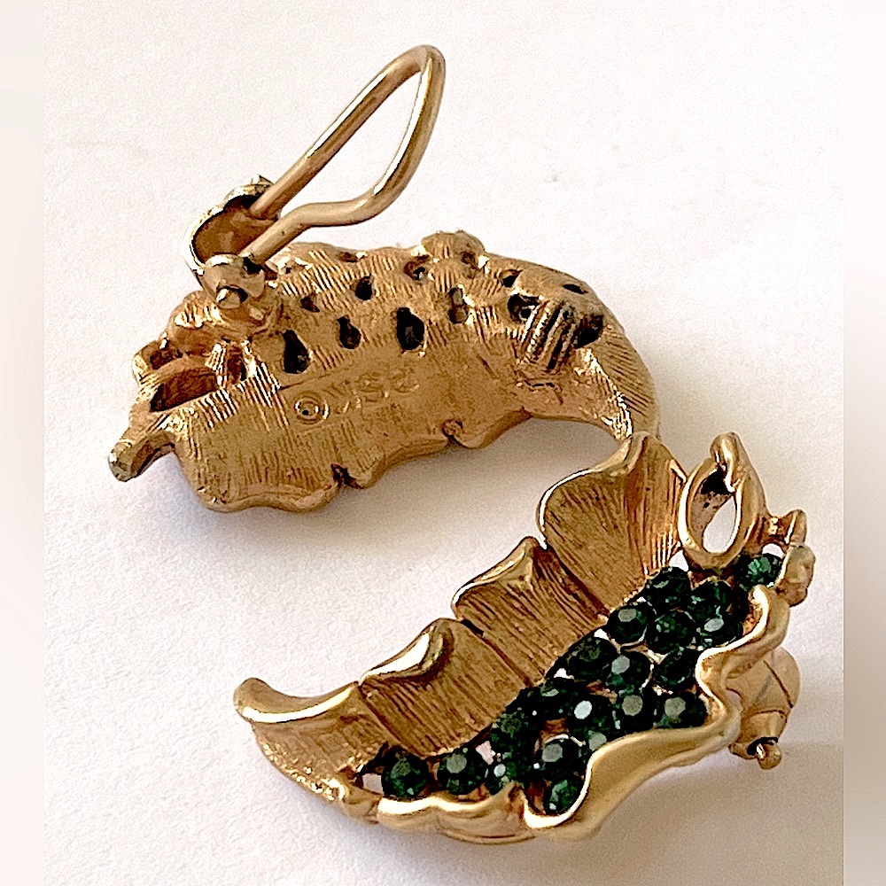 💚 Vintage Signed BSK Leaf Brooch & Clip On Green Gold Tone Earrings Set - Picture 14 of 15